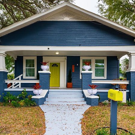 The Green Door In Ybor 탬파 외부 사진
